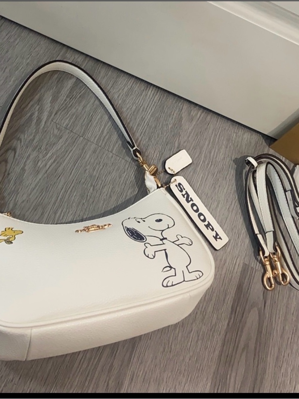 Coach White Leather Snoopy & Woodstock Shoulder Bag with Gold Hardware - Picture 2 of 8